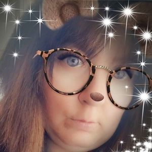 Meet your Posher, Candice